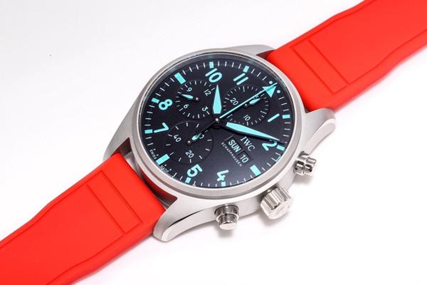 アイ・ダブリュー・シー細部ディテール